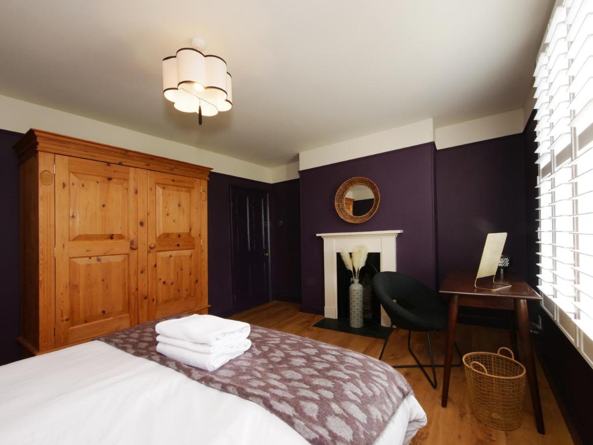 Bar Wall Cottage-City Wall Views-Sleeps 5 요크 외부 사진