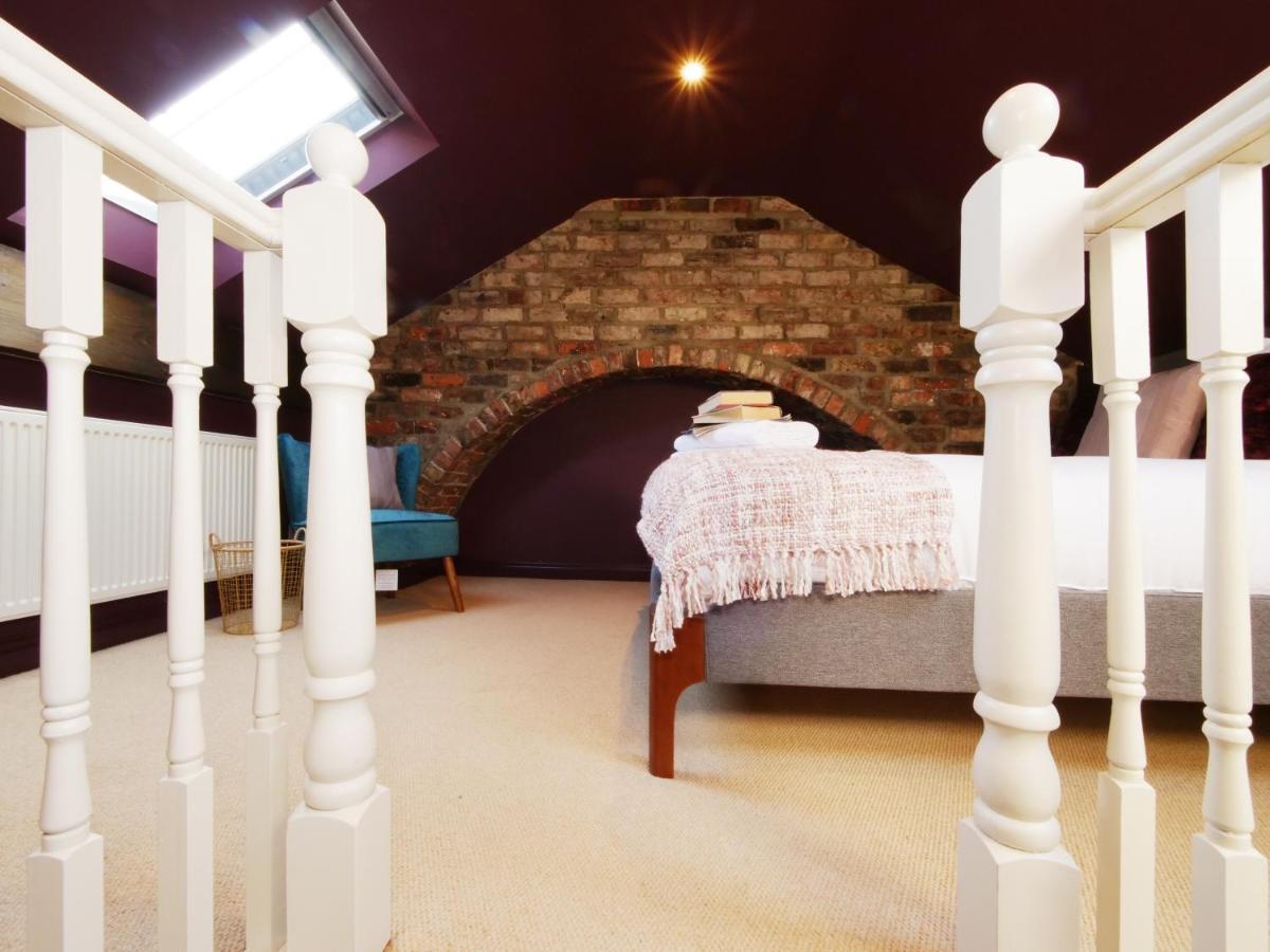 Bar Wall Cottage-City Wall Views-Sleeps 5 요크 외부 사진